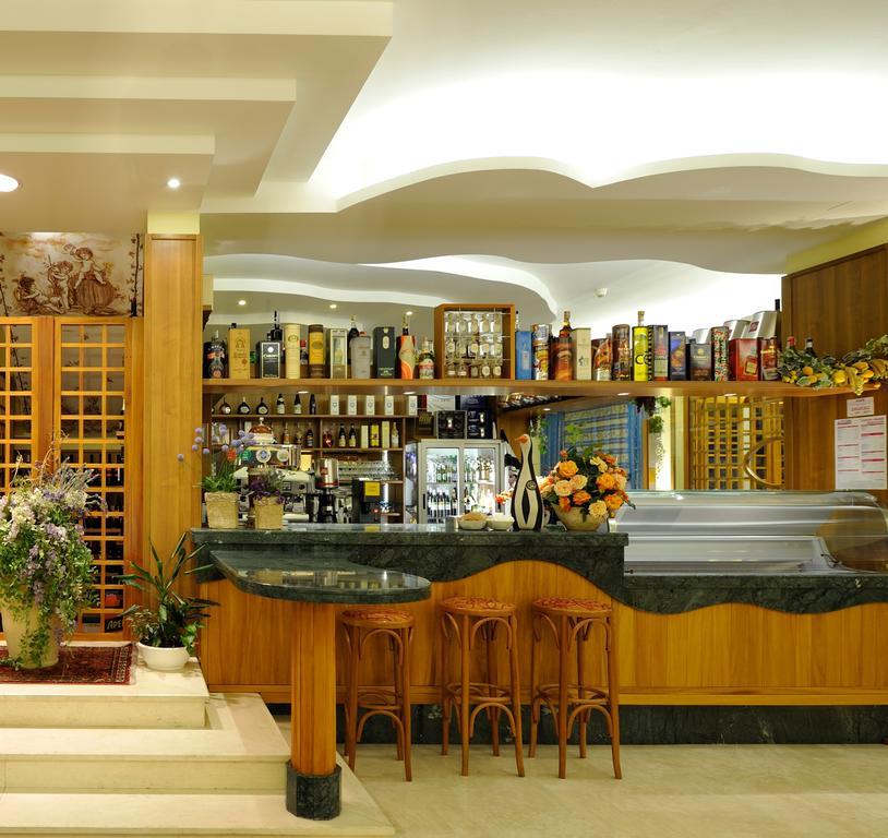 Hotel Al Prater 리그나노 사비아도로 외부 사진