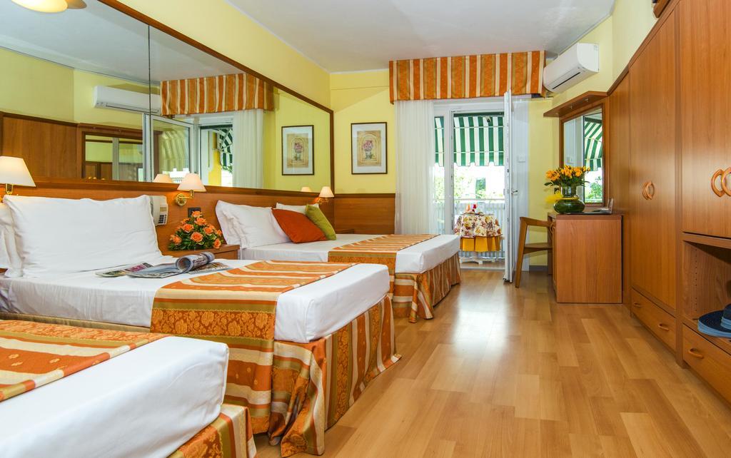Hotel Al Prater 리그나노 사비아도로 외부 사진
