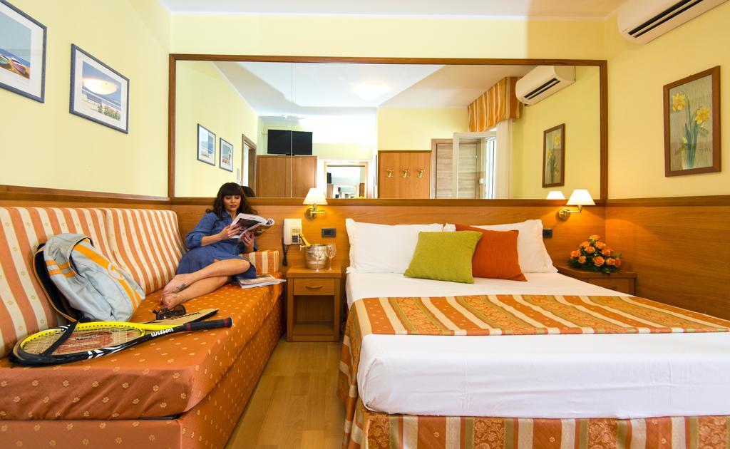 Hotel Al Prater 리그나노 사비아도로 외부 사진