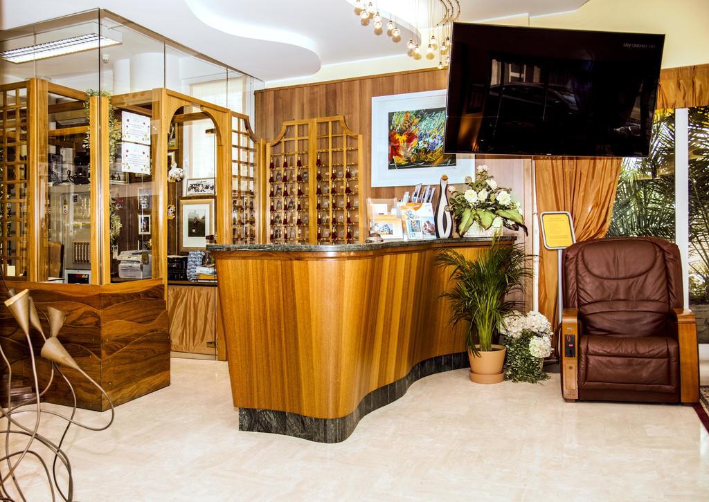 Hotel Al Prater 리그나노 사비아도로 외부 사진