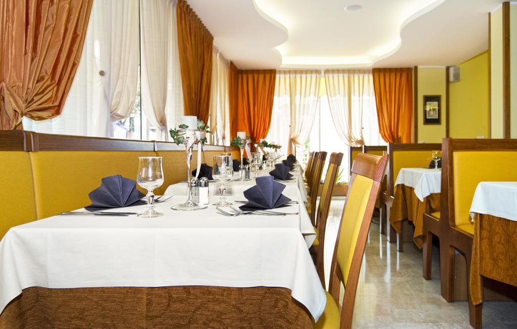 Hotel Al Prater 리그나노 사비아도로 외부 사진