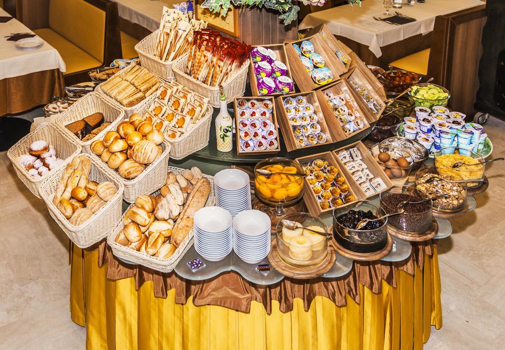 Hotel Al Prater 리그나노 사비아도로 외부 사진