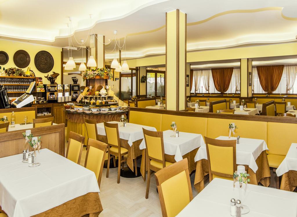 Hotel Al Prater 리그나노 사비아도로 외부 사진